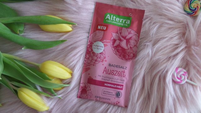 akcja denkowanie! grudzień - kosmetyki w świątecznych opakowaniach i świątecznych kolorach 🎄❄️⛄🎀🎁🎅