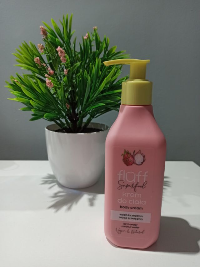 Fluff Superfood, krem do ciała, woda brzozowa,woda kokosowa