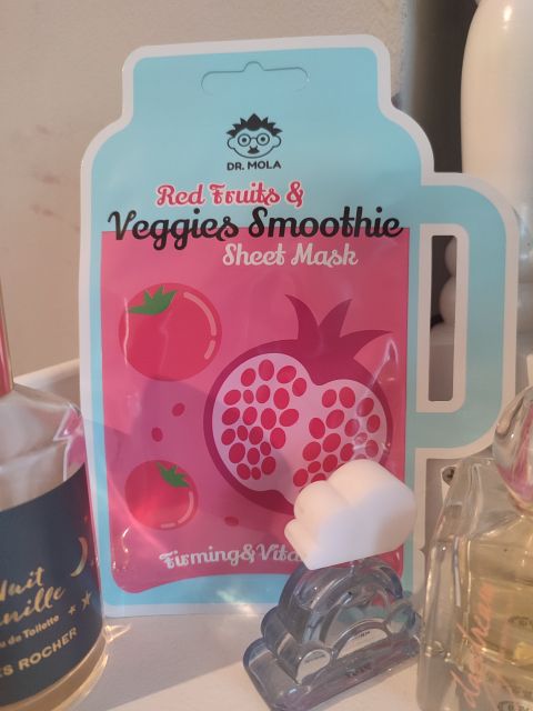Dr. Mola Maska do twarzy w płacie, Red Fruits & Veggies Smoothie, Firming & Vitalizing