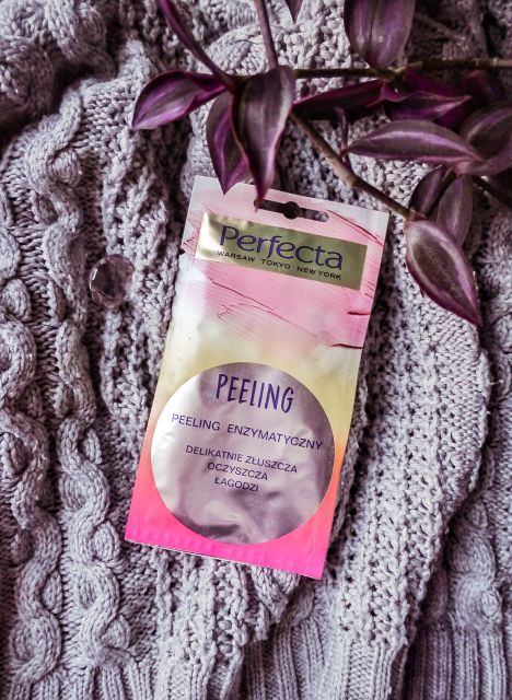 Perfecta Peeling do twarzy, Enzymatyczny, Delikatnie złuszcza, oczyszcza, łagodzi