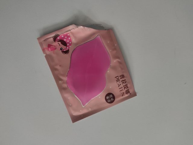 akcja denkowanie! grudzień - kosmetyki w świątecznych opakowaniach i świątecznych kolorach 🎄❄️⛄🎀🎁🎅