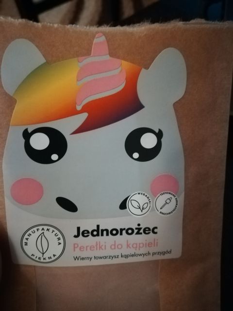 akcja denkowanie! grudzień - kosmetyki w świątecznych opakowaniach i świątecznych kolorach 🎄❄️⛄🎀🎁🎅