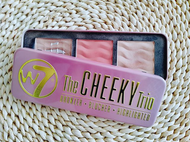 akcja denkowanie! grudzień - kosmetyki w świątecznych opakowaniach i świątecznych kolorach 🎄❄️⛄🎀🎁🎅