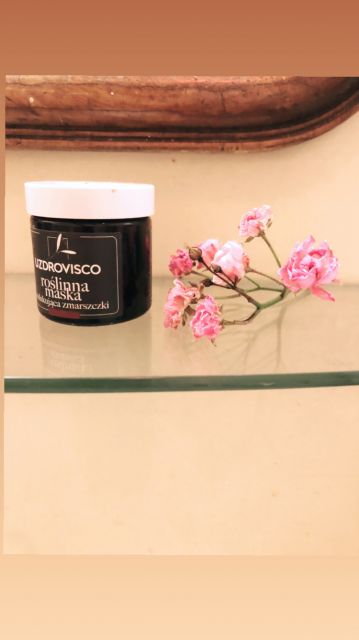 Uzdrovisco Maska do twarzy, Roślinna, Redukująca zmarszczki, ujędrniająca i rozjaśniająca, Czarny tulipan, lukrecja, delta-glukonolakton