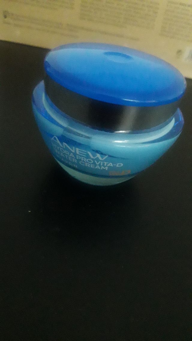 Avon Anew, Hydra Pro Vita-D, Krem do twarzy, Nawilżający, Aktywujący wit. D