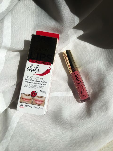 Eveline Oh! My Lips, Lip Maximizer, Chili, Błyszczyk do ust, nr 02