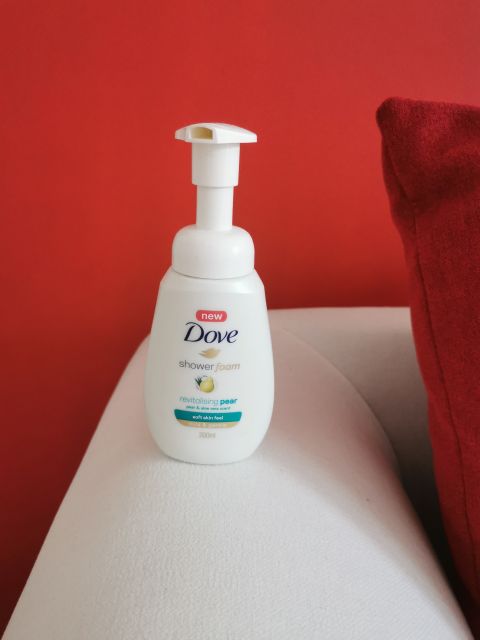 Dove Pianka pod prysznic, Gruszka