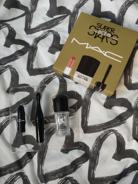 Mac zestaw kosmetyków 