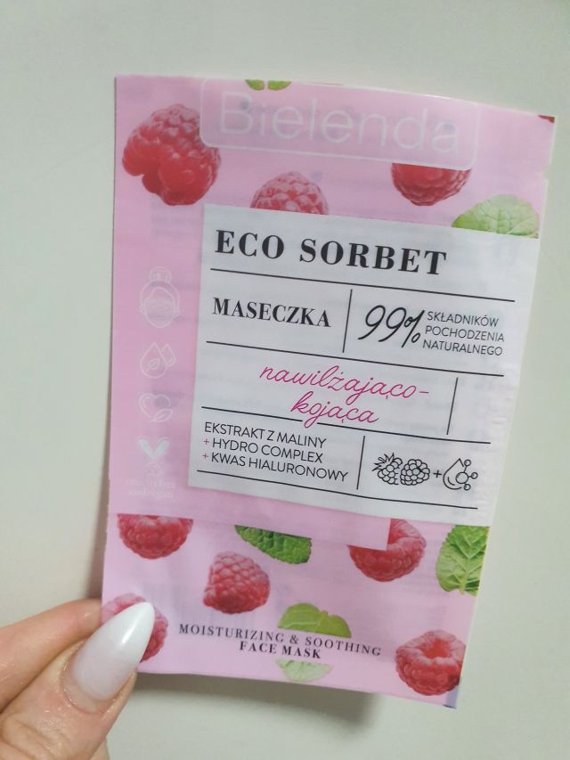 akcja denkowanie! grudzień - kosmetyki w świątecznych opakowaniach i świątecznych kolorach 🎄❄️⛄🎀🎁🎅