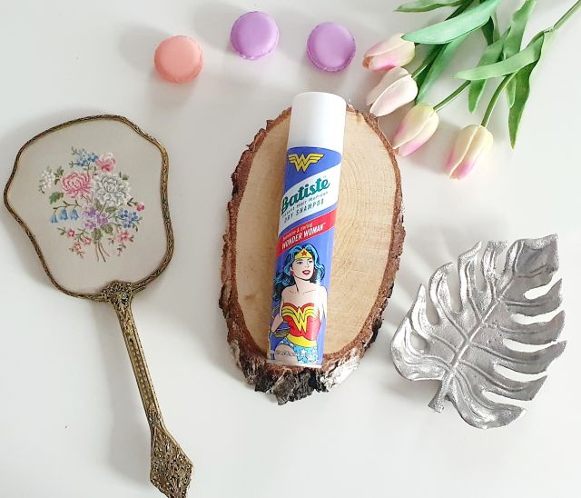 Batiste Suchy szampon do włosów, Feminine & Daring, Wonder Women