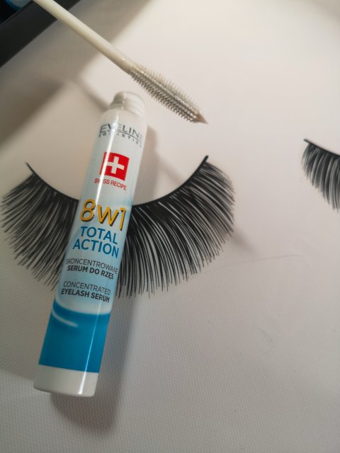 Eveline Lash Therapy Professional, 8w1 Total Action, Skoncentrowane serum do rzęs