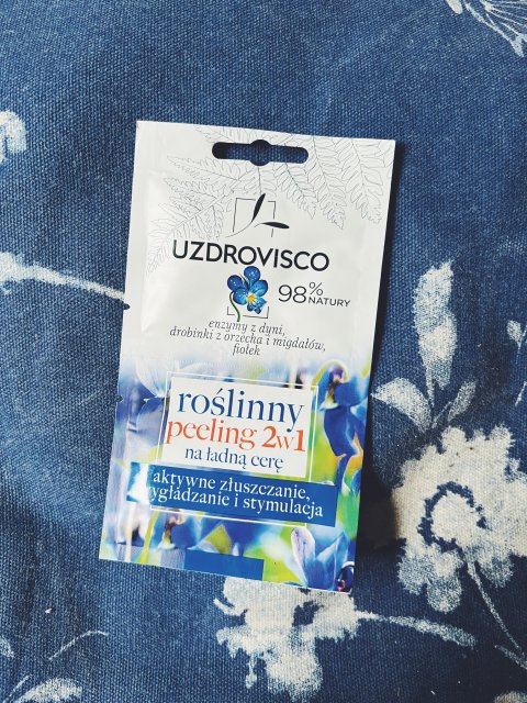 Uzdrovisco peeling roślinny na ładna cerę 