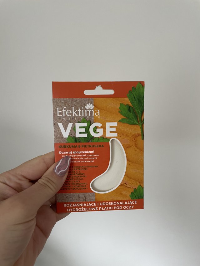 akcja denkowanie! grudzień - kosmetyki w świątecznych opakowaniach i świątecznych kolorach 🎄❄️⛄🎀🎁🎅