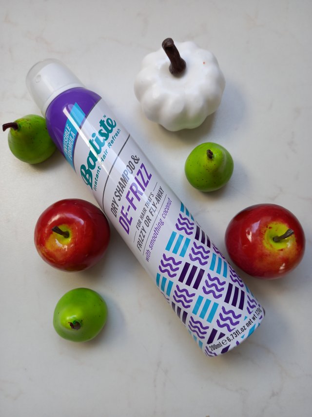 Batiste Suchy szampon do włosów, Dry Shampoo & De- Frizz