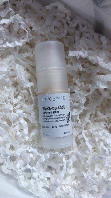 Alkemie Wake-up shot!, Serum do twarzy, Z potrójną witaminą C 