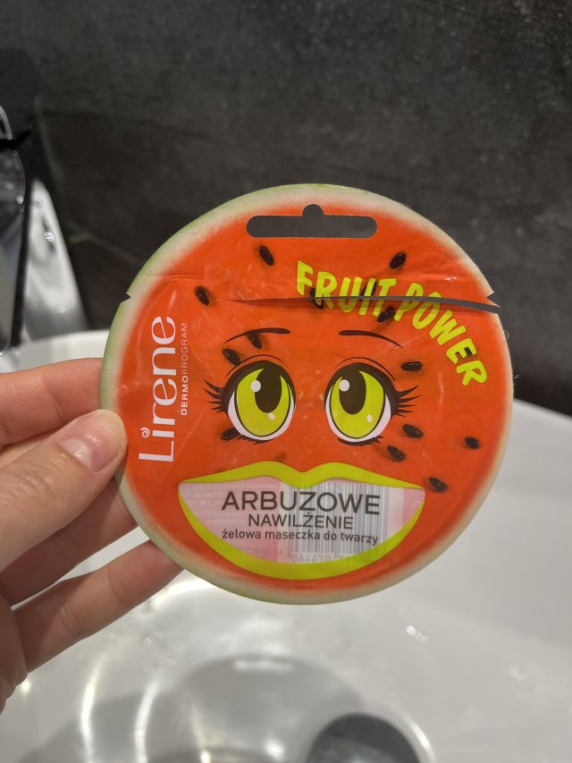 akcja denkowanie! grudzień - kosmetyki w świątecznych opakowaniach i świątecznych kolorach 🎄❄️⛄🎀🎁🎅