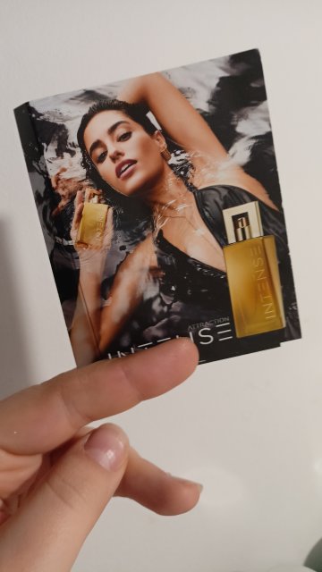 akcja denkowanie! grudzień - kosmetyki w świątecznych opakowaniach i świątecznych kolorach 🎄❄️⛄🎀🎁🎅