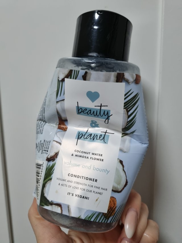 akcja denkowanie! grudzień - kosmetyki w świątecznych opakowaniach i świątecznych kolorach 🎄❄️⛄🎀🎁🎅