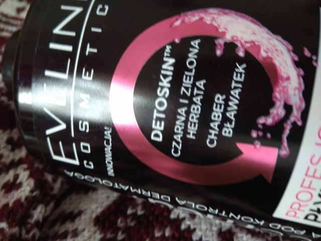 Eveline Facemed +, Płyn micelarny, Profesjonalny, 3w1, Detoskin, Skóra sucha, wrażliwa, zielona i czarna herbata, chaber, bławatek