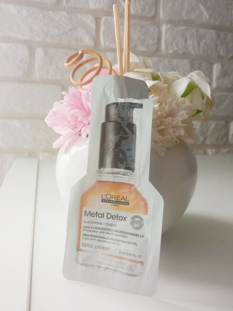 L'Oréal Professionnel, Metal Detox, olejek