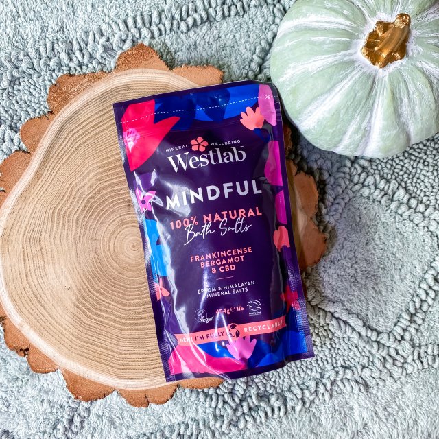 Westlab Sól do kąpieli, Mindful Bath Salts, Olejek Kadzidłowy & Bergamotka, Odprężająca