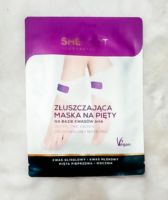 SheFoot Maska na pięty, Złuszczająca, Na bazie kwasów AHA
