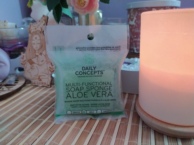 daily concepts mydło do ciała w formie gąbki