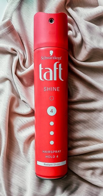 Schwarzkopf Taft, Shine, Lakier do włosów, Ultra Strong 4