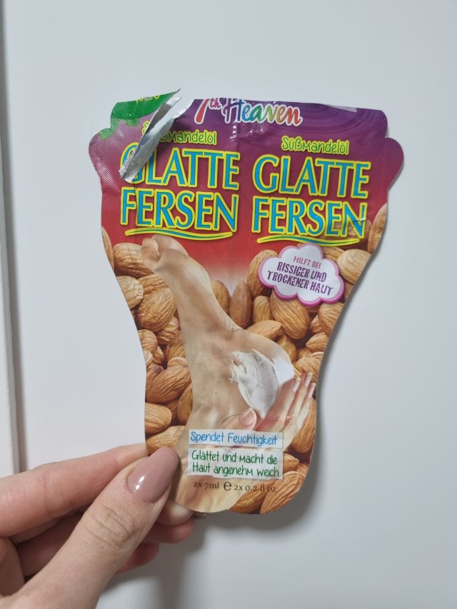 akcja denkowanie! grudzień - kosmetyki w świątecznych opakowaniach i świątecznych kolorach 🎄❄️⛄🎀🎁🎅