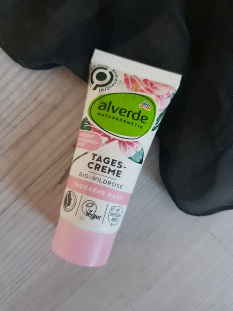 Alverde Krem do twarzy, Na dzień, Dzika róża