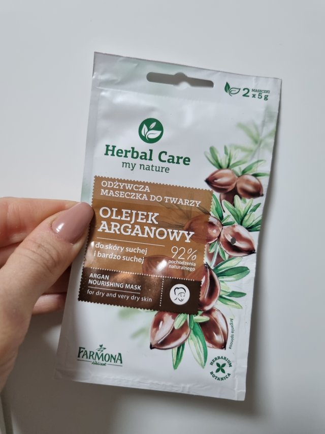 akcja denkowanie! grudzień - kosmetyki w świątecznych opakowaniach i świątecznych kolorach 🎄❄️⛄🎀🎁🎅