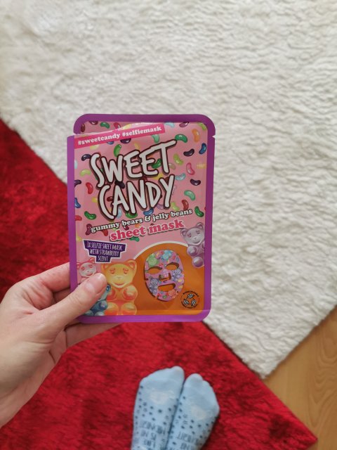 Maxbrands Marketing B.V. Maseczka do twarzy w płacie, Sweet Candy, Gummy Bears & Jelly Beans, Formuła nawilżająca, Zapach truskawki