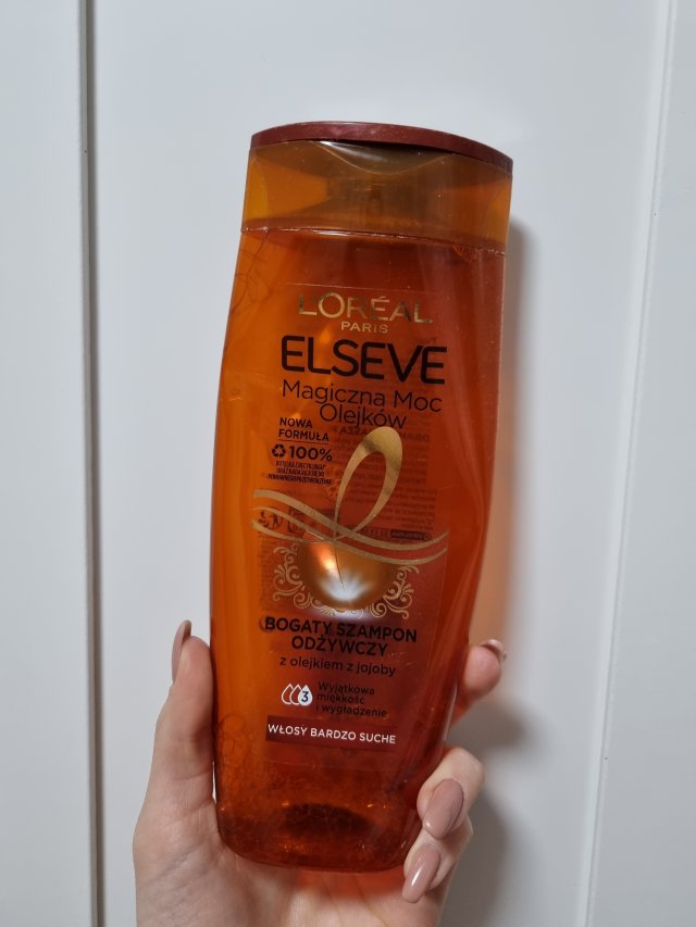 akcja denkowanie! grudzień - kosmetyki w świątecznych opakowaniach i świątecznych kolorach 🎄❄️⛄🎀🎁🎅