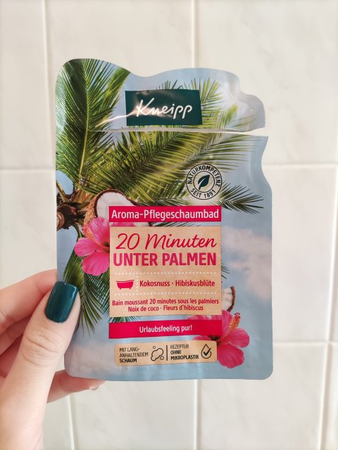 akcja denkowanie! grudzień - kosmetyki w świątecznych opakowaniach i świątecznych kolorach 🎄❄️⛄🎀🎁🎅