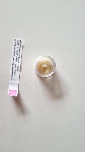 Próbka do oczyszczania twarzy