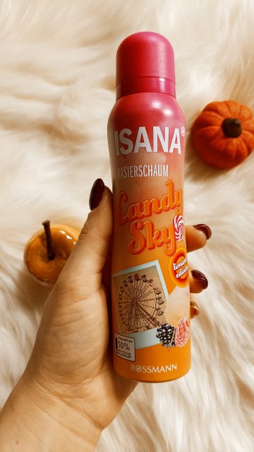 Isana Pianka do golenia, Candy Sky