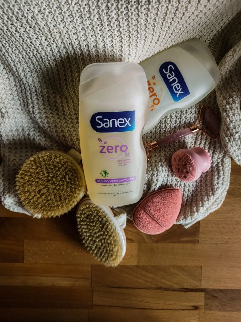 Żel pod prysznic Sanex