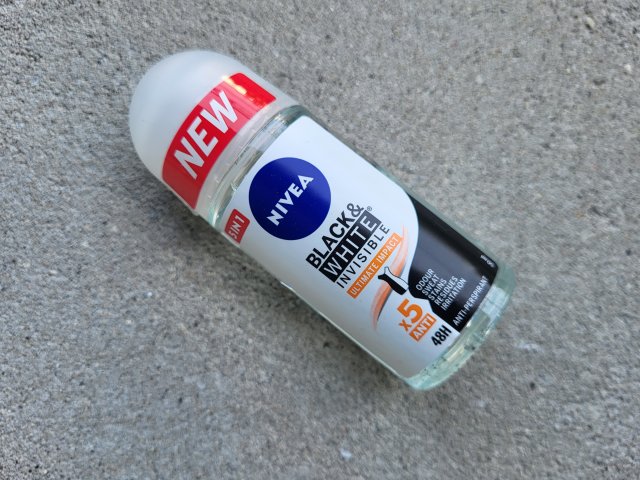 Nivea Antyperspirant w kulce, Black & White, Invisible, Ultimate Impact