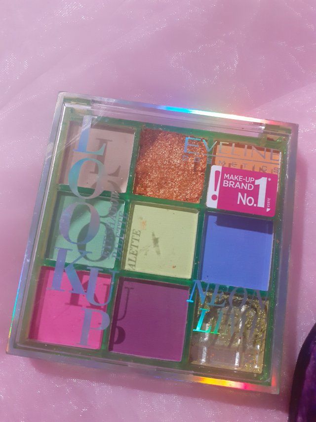 Eveline Paleta cieni do powiek, Look Up, Neon Lime