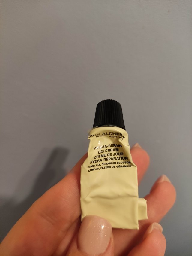 akcja denkowanie! grudzień - kosmetyki w świątecznych opakowaniach i świątecznych kolorach 🎄❄️⛄🎀🎁🎅