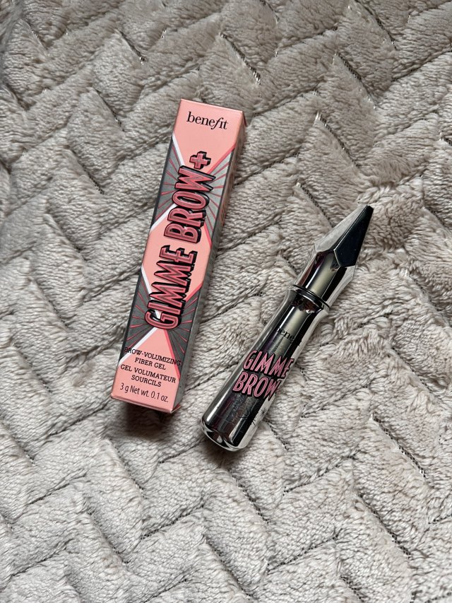 Benefit żel do brwi gimme brow