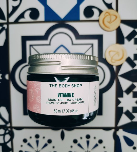 The Body Shop Vitamin E, Krem do twarzy, Na dzień, Do wszystkich rodzajów cery