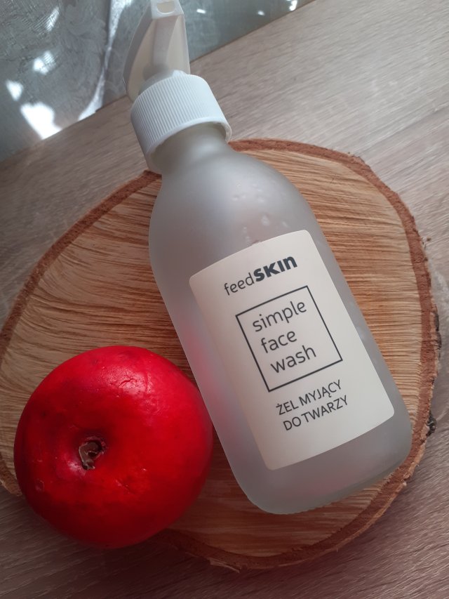 Sylveco feedSKIN, Żel myjący do twarzy, Simple Face Wash