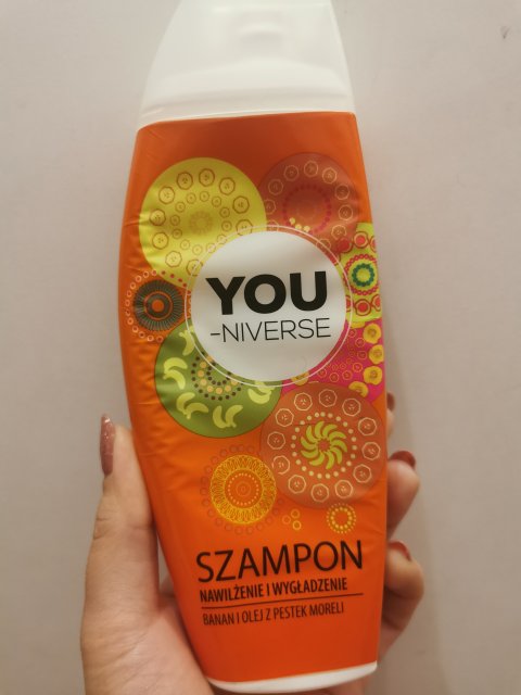 You-Niverse Szampon do włosów, Nawilżenie i wygładzenie, Banan i Olej z pestek moreli