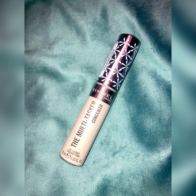 Rimmel The Multi-tasker Concealer, Korektor do twarzy i pod oczy, Wielozadaniowy, nr 010 Porcelain