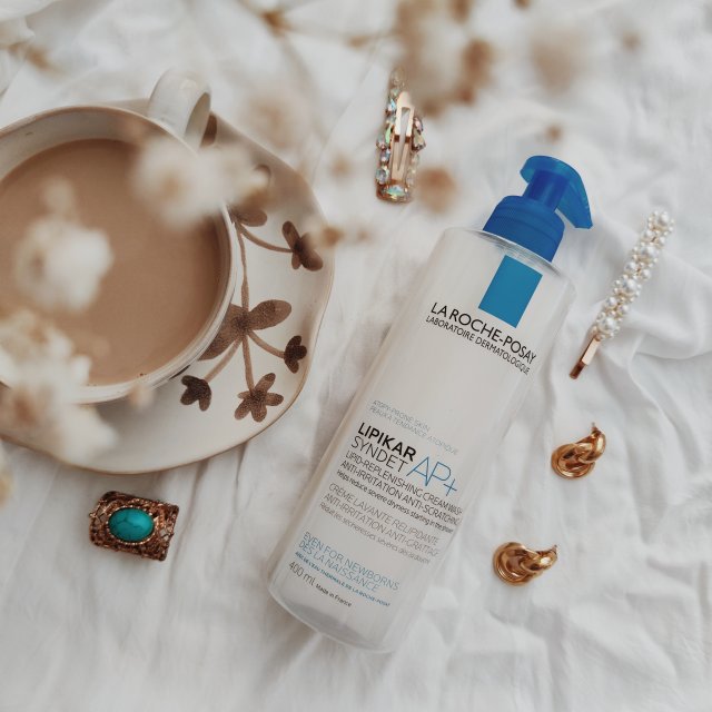 La Roche Posay Lipikar, Syndet AP+, Krem myjący, Uzupełniający poziom lipidów