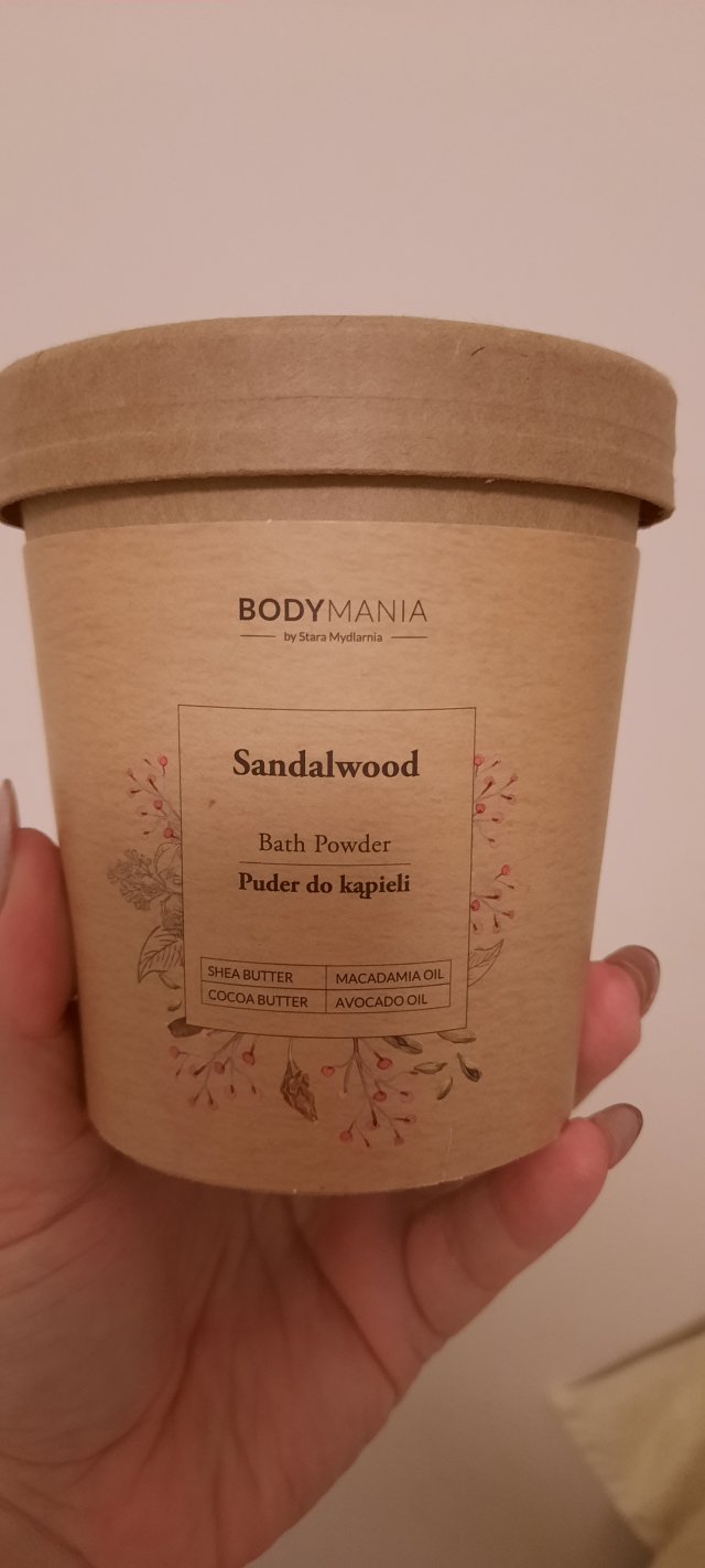 akcja denkowanie! grudzień - kosmetyki w świątecznych opakowaniach i świątecznych kolorach 🎄❄️⛄🎀🎁🎅