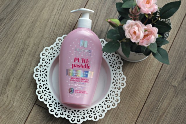 AA Intymna, For Girls, Emulsja do higieny intymnej, Pure Pastelle, Delikatna