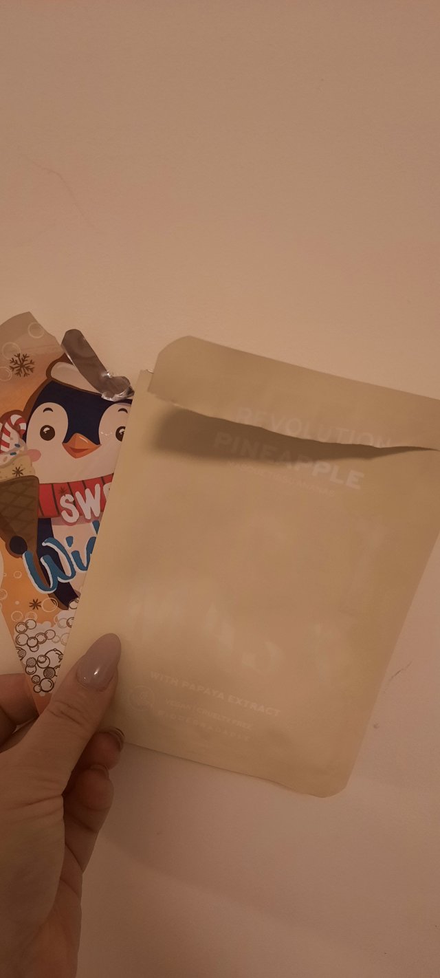 akcja denkowanie! grudzień - kosmetyki w świątecznych opakowaniach i świątecznych kolorach 🎄❄️⛄🎀🎁🎅