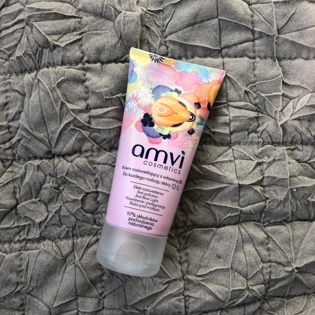 AMVI Cosmetics Krem do twarzy, Rozświetlający, Z witaminą B3
